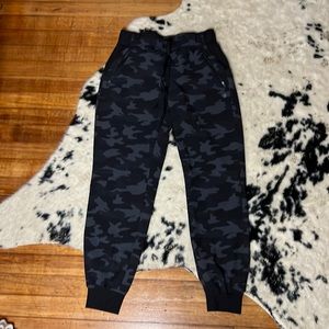 Light weight track pants